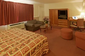 Legacy inn & suites - Image 5