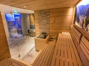 Hotel Universo - Image 2
