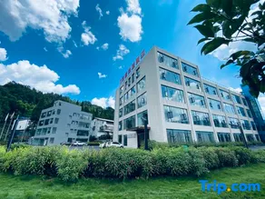 Xinqi Zhouji Hotel - Image 3