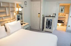 Henrietta House - Image 2