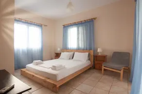 Lakis Apartments - Image 4