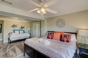 12 Bald Eagle West 5 BR Sea Pines Pool - Image 2