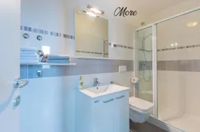 Apartment Lux More - Image 4