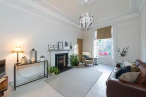 Dean Terrace Apartment - Image 2
