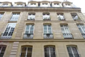 Magnifique Appartement dans Hotel Particulier Monument Historique - Image 2