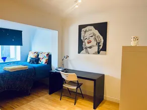 Gorgeous Cosy Home 2 Miles From Heathrow Airport - Image 3
