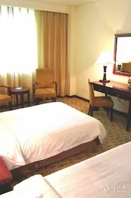 Ti Yu Zhi Jia Hotel - Qingdao - Image 4
