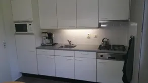 Solo Bungalow - Image 4