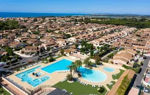 Domaine de vacances à 600m de la plage animations piscines en supplément belle villa climatisée 3 chambres 6 couchages WIFI LRPDSK3 - Image 2