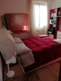 Habitación en casa de familia apta para niños | Vistas a la ciudad | Admite perro - Image 3