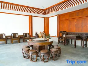Lilian Hidden World Hotel (Wanlvhu Branch) - Image 3