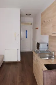 Liget Apartmanház - Image 4