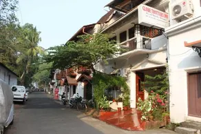 Globe Trotters Inn - Image 3