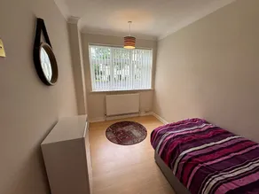 Lovely 2 Bedrooms Flat in South Sutton - Image 3