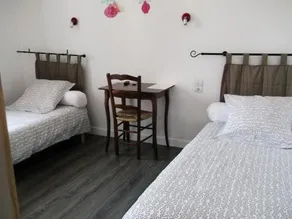L'Auberge de Reine Margot - Image 2