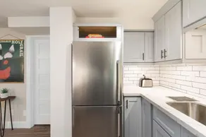Madison Park Seattle with Outdoor Private Garden and Grill 1BR 1BA - Image 5