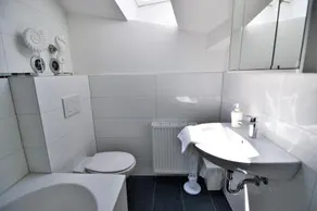 Exclusive Apartment Cologne - Image 3