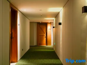 Rhine Hotel - Image 3