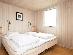 Peaceful Holiday Home in Jutland with Hot Tub - Image 5