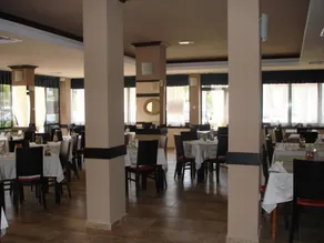 Hotel Avalon - Image 2