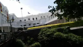 Krishan Hotel And Restaurant - Image 3