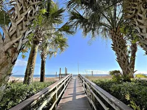 Regency Isle 703 Condo - Image 4