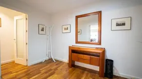 Increíble piso céntrico con parking y piscina, ideal para familias! - Image 3