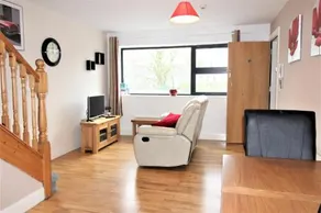 Courtyard Apartments - Image 2
