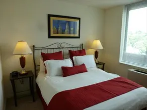 Avalon White Plains - Image 2
