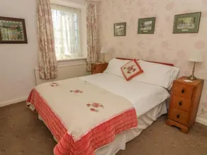 THE OLD SCHOOL - Image 2