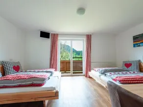 Stellar Holiday Home in Hopfgarten with Roof Terrace - Image 2