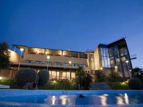 Hotel Cáceres Golf - Image 1