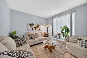 San Antonio Oasis Hot Tub & Pool Access 4 Bedroom Home - Image 3