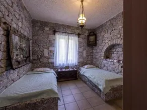 Sofia Mina Green Villa - Image 2