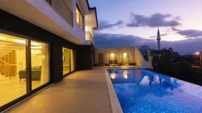 Villa Artemis;-Isıtmalı Kapalı Sıcak Havuz ,Jakuzi - Image 2