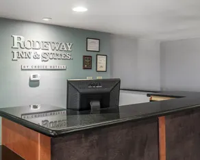 Rodeway Inn & Suites - Image 2