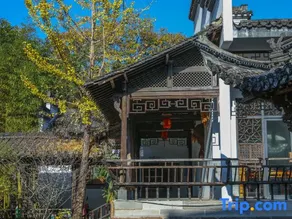 Longshan Villa Resort - Image 3