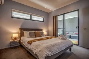 VIP Stays Modern Watson Place - Image 5