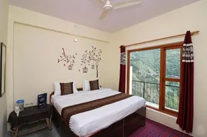 Hotel Trisha by OYO Rooms - Image 3