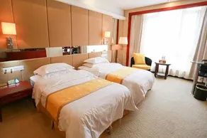 Harbour Plaza Hotel - Image 2