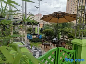 Longjia Quadrangle Inn Homestay - Image 5