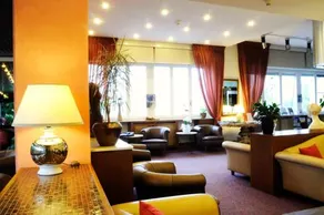 Hotel Ristorante Rosengarten - Image 3