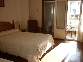 Las Flores - Image 3