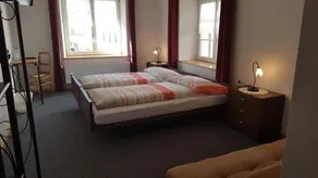De la Couronne - Image 4