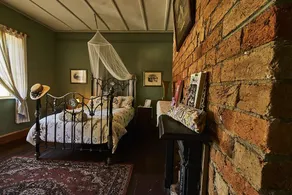The Old Victoria - Image 5
