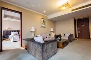 Heyuan Royal Garden Hotel - Image 2