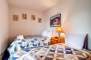 Cedar Rock Chalet - Image 2