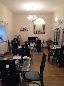 Soar Chapel Guest House - Image 3