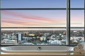 Astra Apartments Perth CBD - Image 2