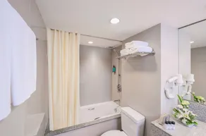 Narai Hotel - Image 4